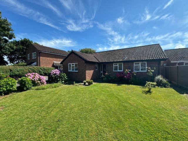 Bungalow for sale in Fareham, Titchfield Common