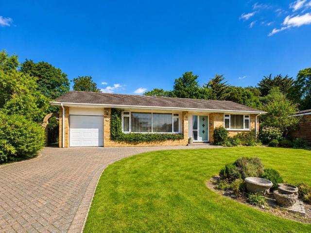Bungalow for sale in Highcliffe