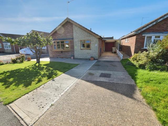 Bungalow for sale in Burgh Le Marsh, East Lindsey