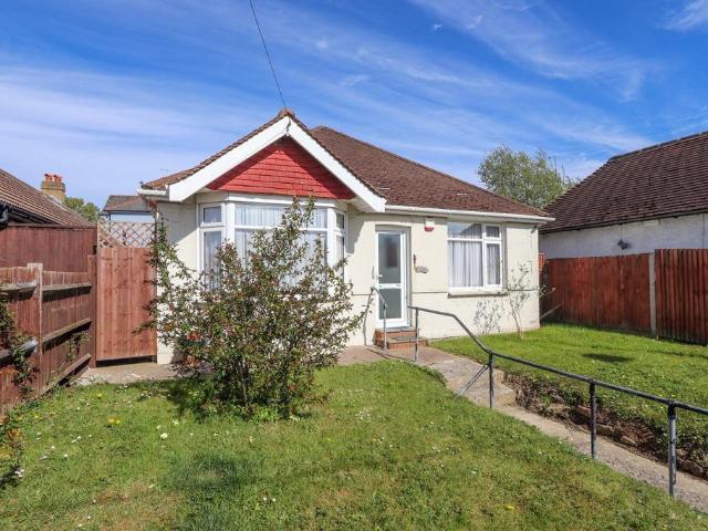 Bungalow for sale in Silverhill, Guestling Green
