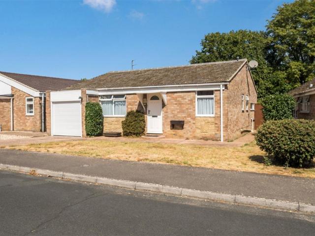 Bungalow for sale in Evershot, Oxfordshire