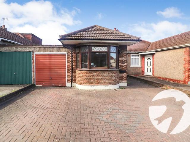 Bungalow for sale in Northumberland Heath, Greater London