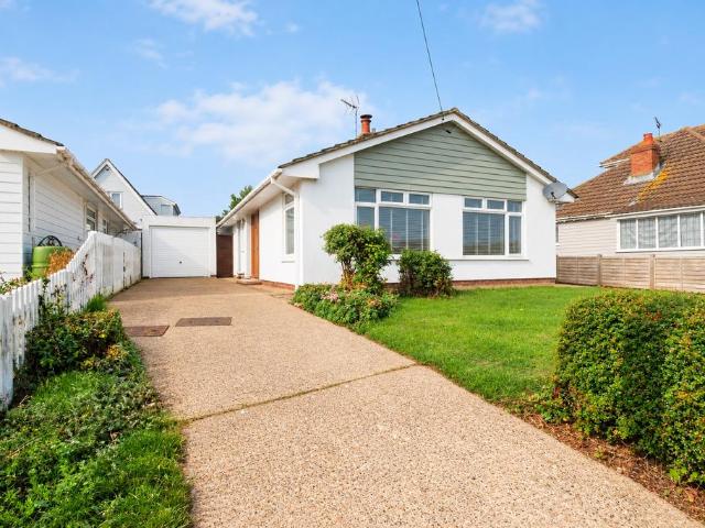 Bungalow for sale in Tankerton, Canterbury