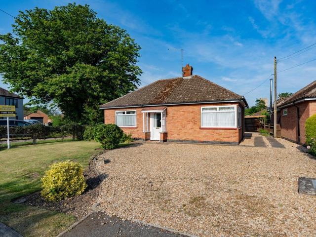 Bungalow for sale in Belleau, Lincolnshire