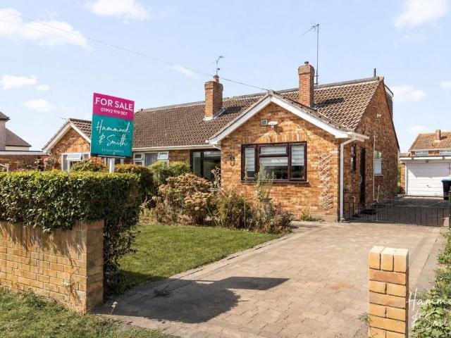 Bungalow for sale in Epping, Essex