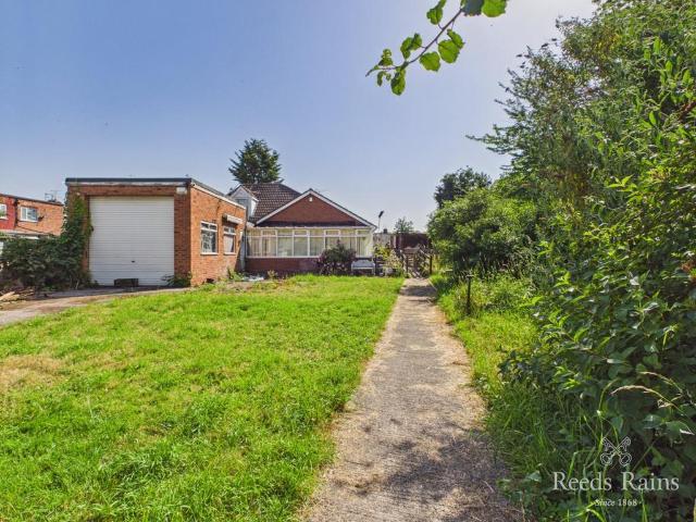 Bungalow for sale in Hull, City Of Kingston Upon Hull