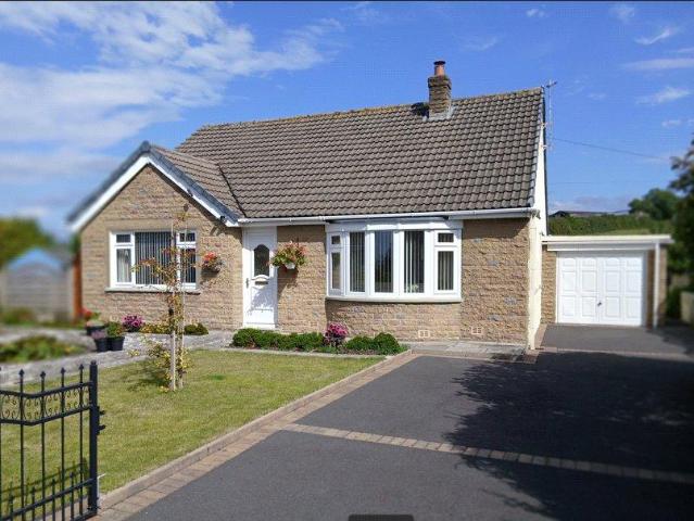 Bungalow for sale in Over Kellet, Bare