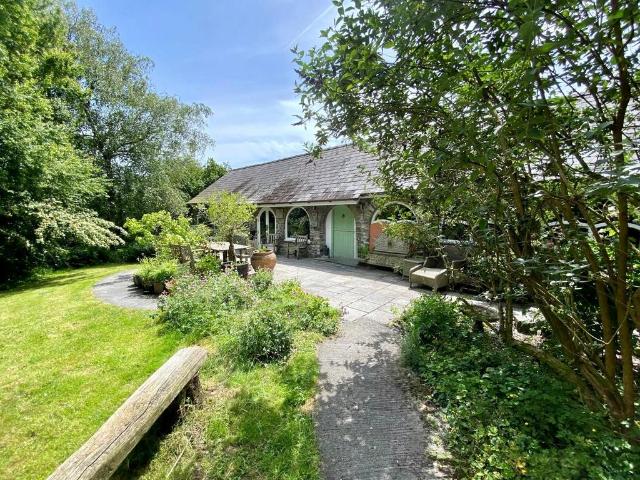 Bungalow for sale in Manordeilo and Salem, Wales