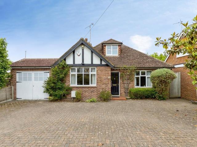Bungalow for sale in North Heath, Horsham