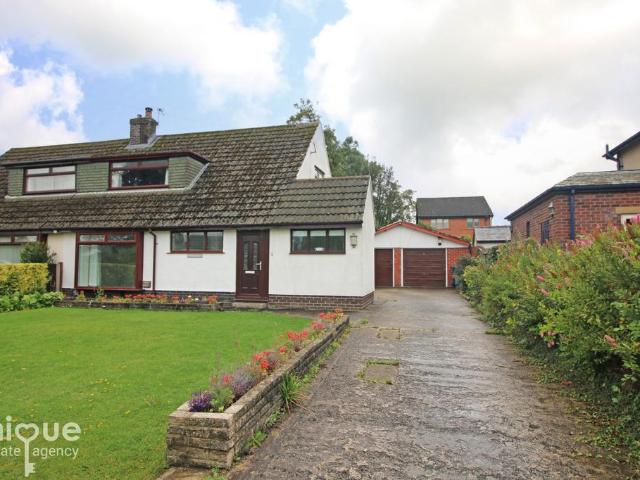 Bungalow for sale in Cabus, Lancashire