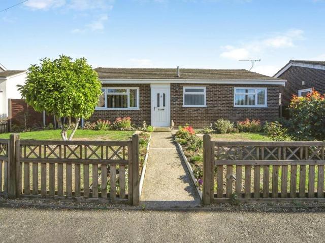 Bungalow for sale in Bacton, Mid Suffolk