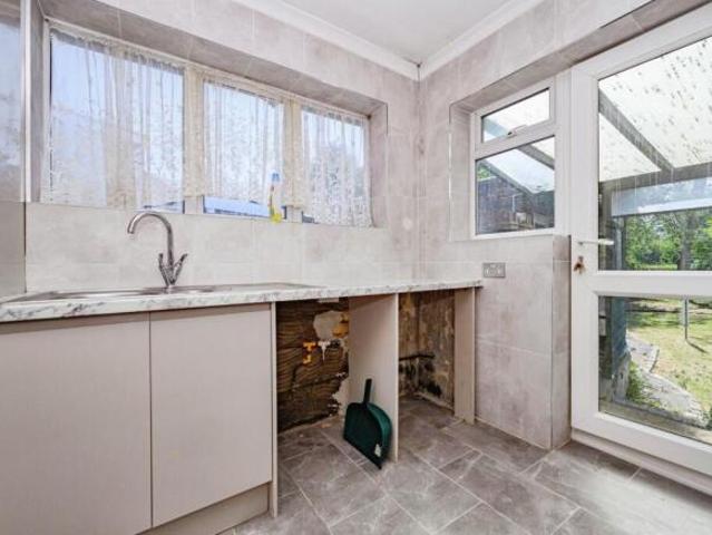 Bungalow for sale in Luton