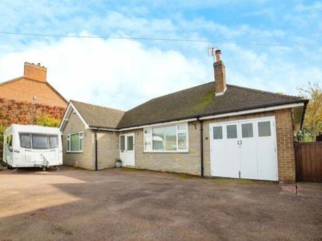 House for sale in Kedleston, East Midlands
