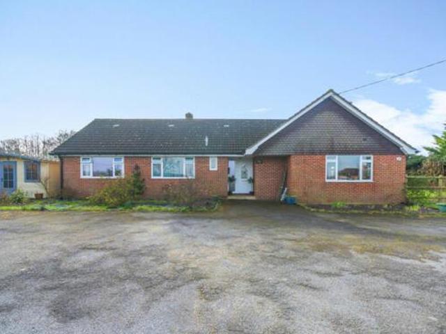 House for sale in Barton Stacey, Hampshire