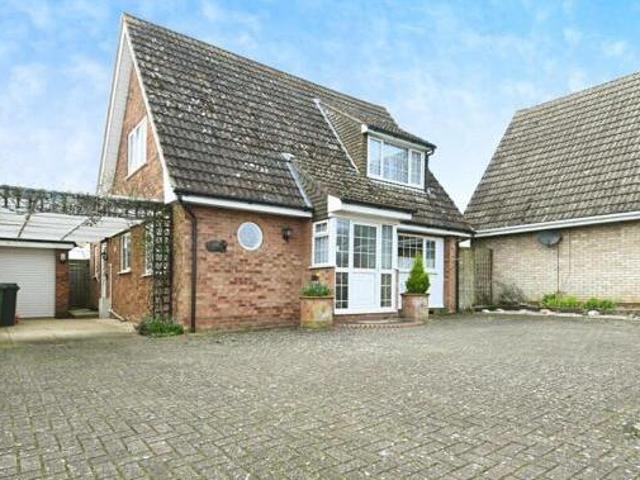 House for sale in Lyons, Greater London
