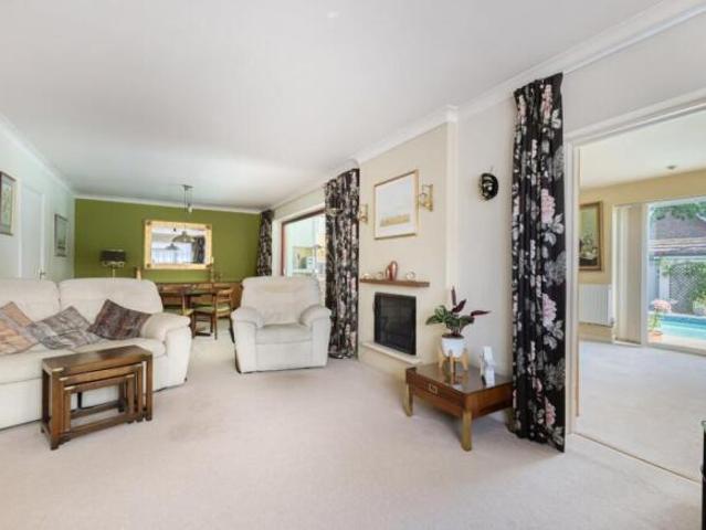 Bungalow for sale in North Watford, Watford