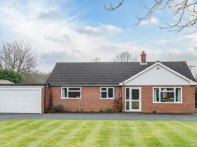 House for sale in Kings Heath, Wake Green