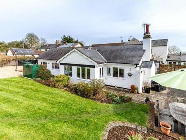 House for sale in Bourne End, Buckinghamshire