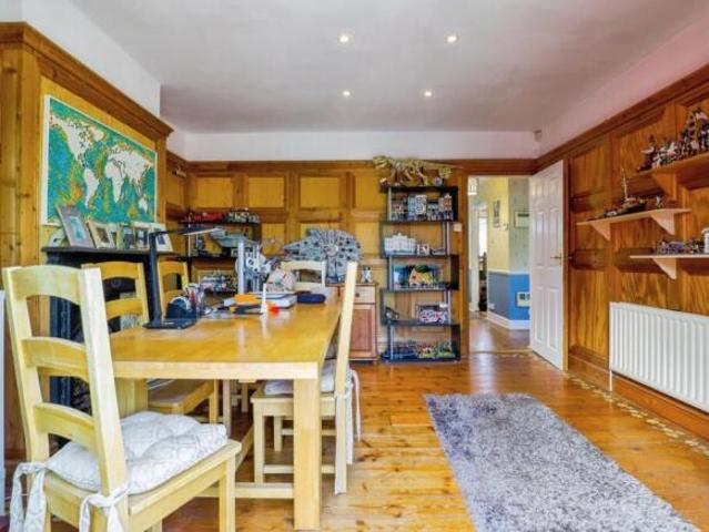 Bungalow for sale in Sittingbourne, Swale