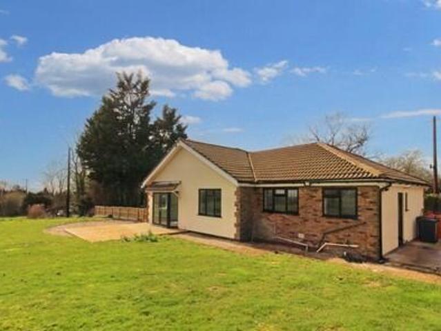 House for sale in Navestock Side, Essex