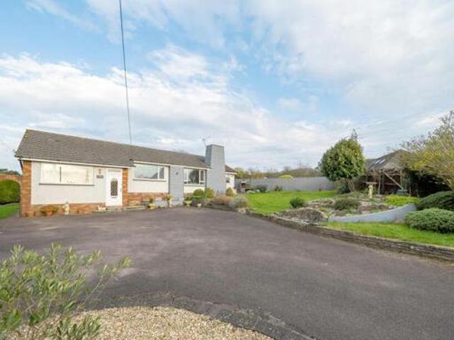 House for sale in Feckenham, City Of Bristol