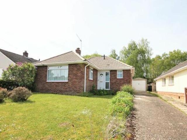House for sale in Broadstone