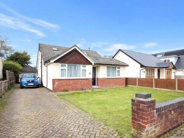 House for sale in Broadstone