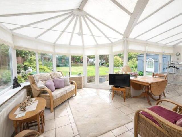 Bungalow for sale
