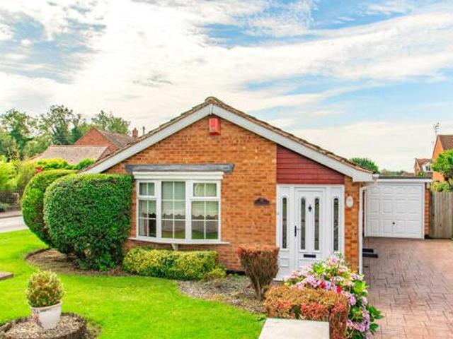 House for sale in Stoke Works, Bromsgrove