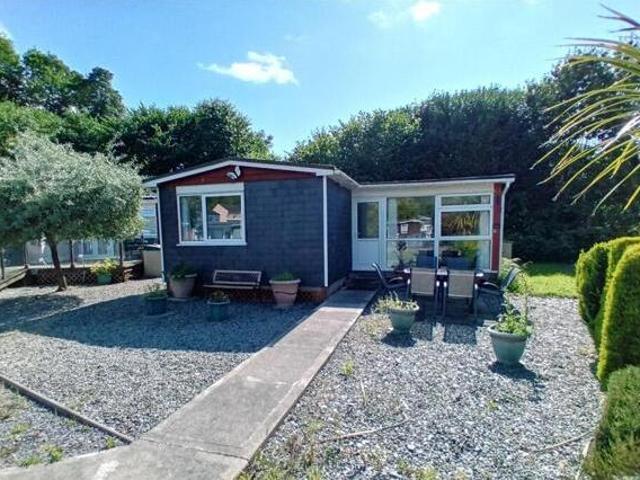 House for sale in Caernarfon, Wales