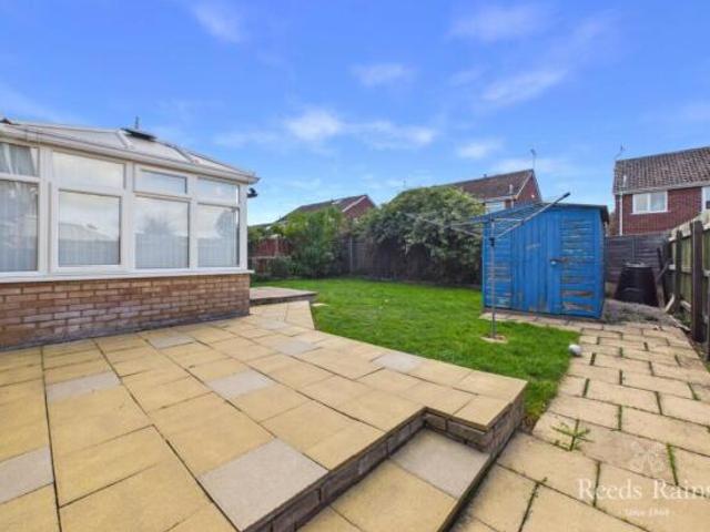 Bungalow for sale in Hull, City Of Kingston Upon Hull
