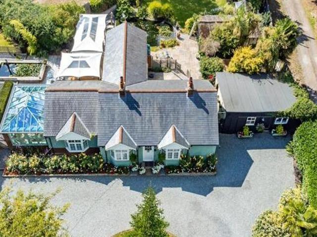 House for sale in Chelmsford, Essex