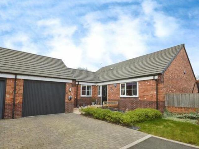 House for sale in Chesterfield, East Midlands