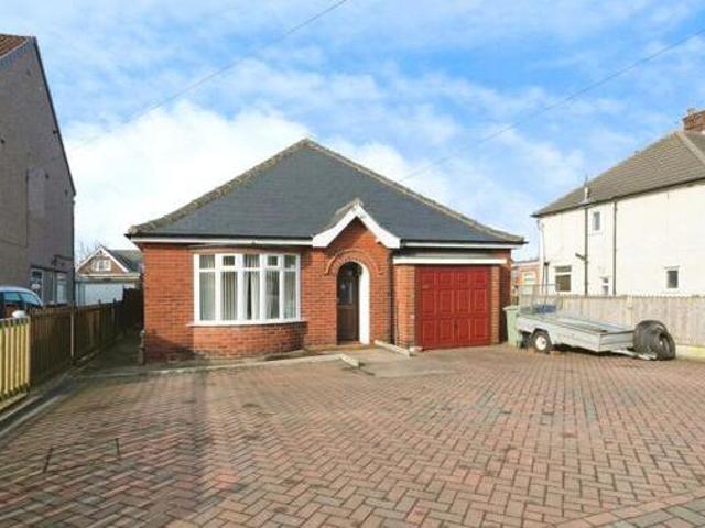 House for sale in Brimington Common, Chesterfield