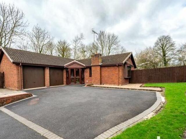 House for sale in Church Hill North, Redditch