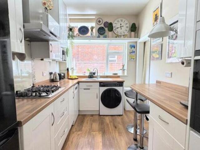 Bungalow for sale in The Bridge, Kent