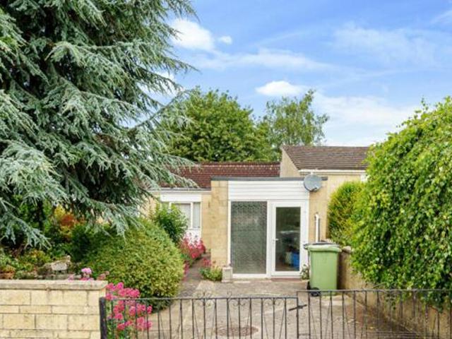 House for sale in The Beeches, Cotswold