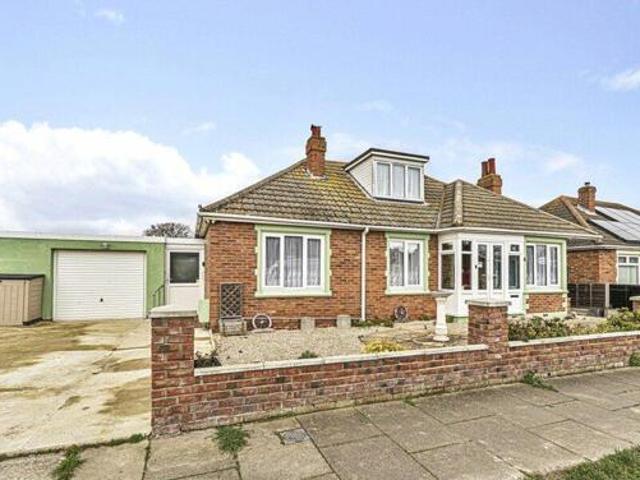 House for sale in Clacton-on-Sea, Tendring