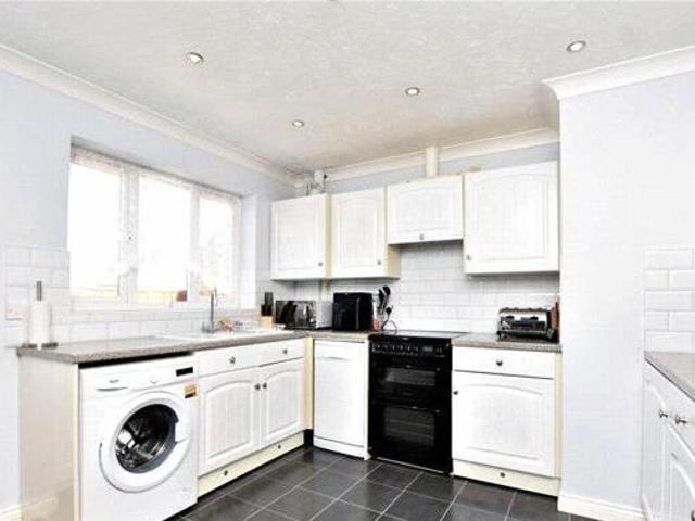 House for sale in Dale Hill, Essex
