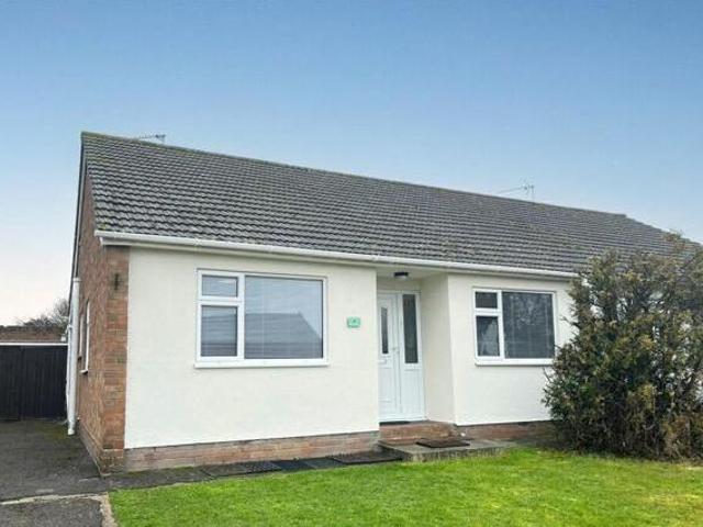 House for sale in Holland-on-Sea, Dale Hill
