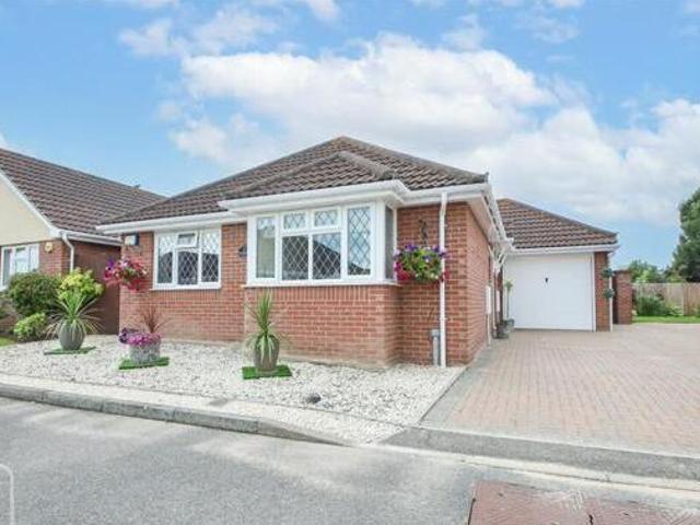 House for sale in Dale Hill, Essex