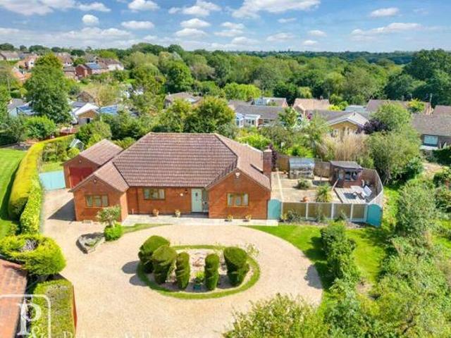 House for sale in Handford Place, Fordham Heath