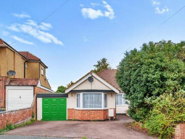 House for sale in Batchworth, Hertfordshire