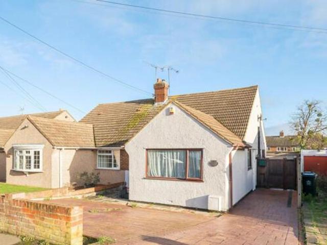 House for sale in Hawley, Monks Orchard