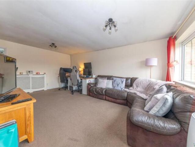 Bungalow for sale in Luton