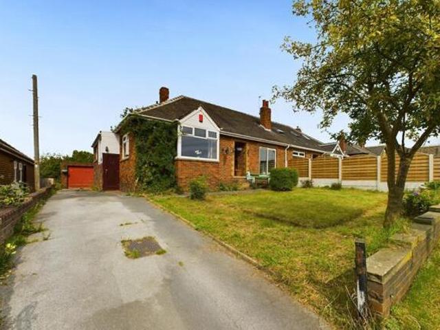House for sale in Dewsbury, West Yorkshire