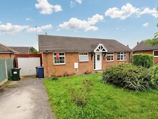 House for sale in Dodworth, South Yorkshire