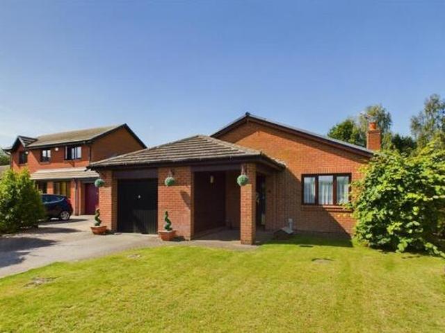 House for sale in Barnby Dun with Kirk Sandall, Edenthorpe