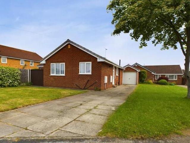 House for sale in Edenthorpe, South Yorkshire