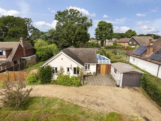 House for sale in The Butts, Kent